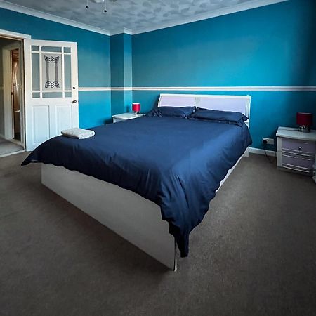 Spacious Retreat - Remote Worker & Family Friendly 朴次茅斯 外观 照片