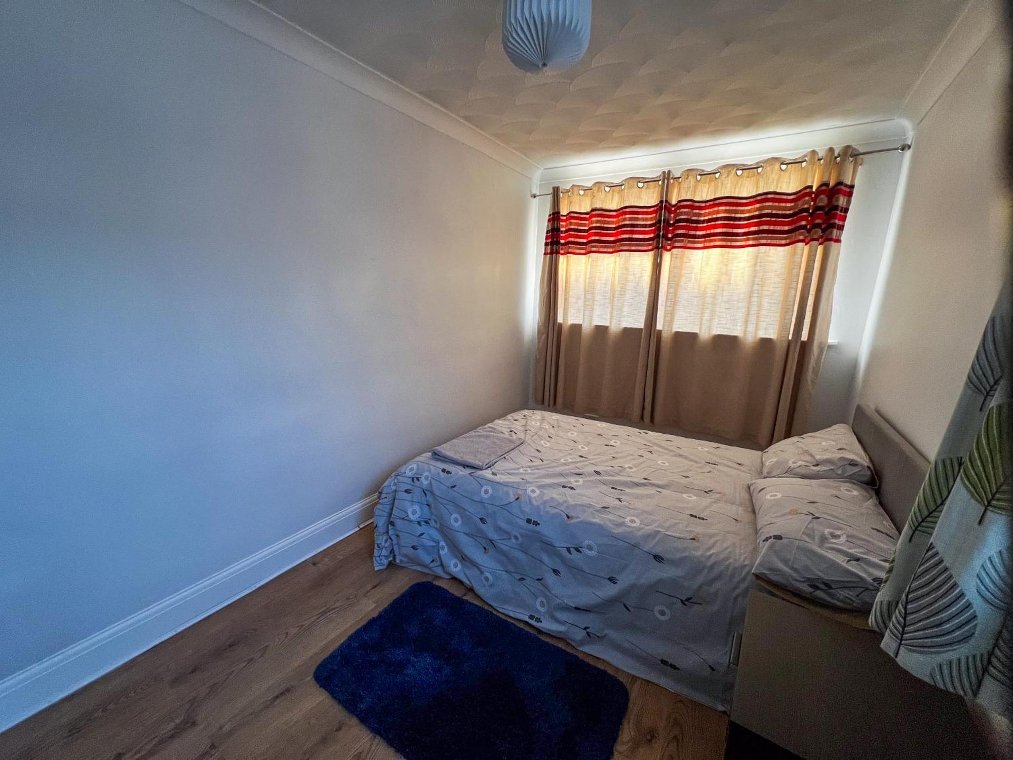 Spacious Retreat - Remote Worker & Family Friendly 朴次茅斯 外观 照片